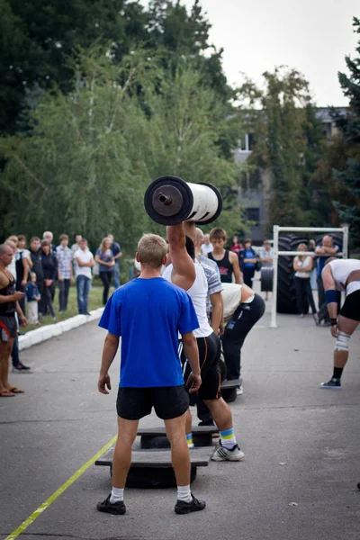 2011 Oblast Kreminna Luhansk Ucrânia Festival Homens Fortes Jogos Fortes — Fotografia de Stock