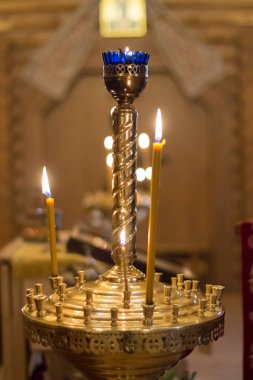 Ortodoks Kilisesinde şamdan