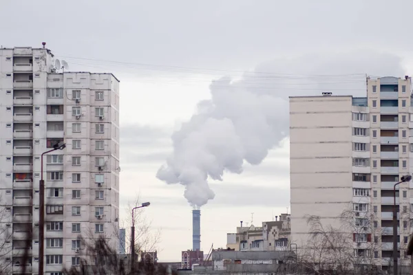 Дым Дымохода Теплоэлектростанции — стоковое фото