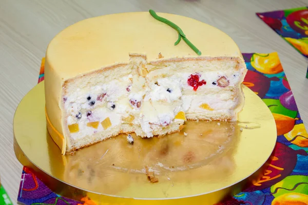 Quadratische Große Torte Zum Babygeburtstag — Stockfoto