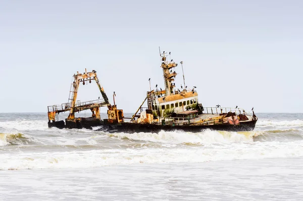 Beschadigd Verlaten Schip Aan Kust Van Namibië — Stockfoto