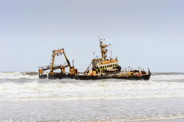 Navio Abandonado Danificado Costa Namíbia — Fotografia de Stock