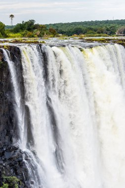 Victoria Şelalesi, Zambezi Nehri, Zimbabve ve Zambiya'nın muhteşem manzarası