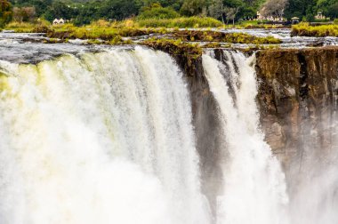 Victoria Şelalesi, Zambezi Nehri, Zimbabve ve Zambiya'nın muhteşem manzarası
