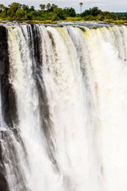 Victoria Şelalesi, Zambezi Nehri, Zimbabve ve Zambiya'nın muhteşem manzarası