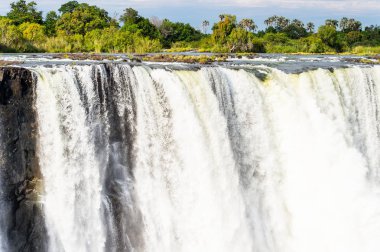 Victoria Şelalesi, Zambezi Nehri, Zimbabve ve Zambiya'nın muhteşem manzarası