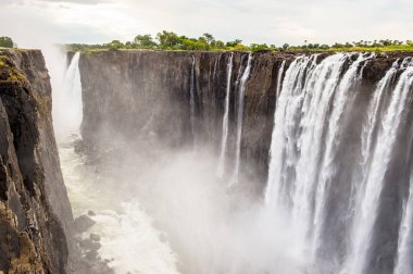Victoria Şelalesi, Zambezi Nehri, Zimbabve ve Zambiya manzaralı