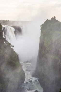 Amazing Victoria Falls, Zambezi Nehri, Zimbabve ve Zambiya