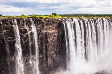 Victoria Şelalesi güzel görünümü, Zambiya ve Zimbabve yatılı. Unesco Dünya Mirası