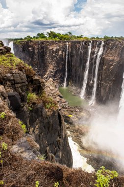 Victoria Şelalesi güzel görünümü, Zambiya ve Zimbabve yatılı. Unesco Dünya Mirası
