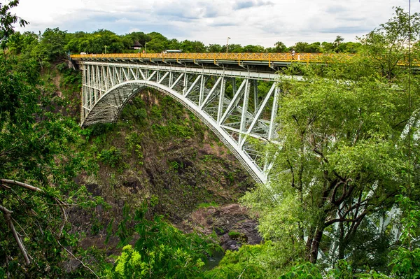 ビクトリアの滝 ザンベジ川 ジンバブエ ザンビアの橋 — ストック写真