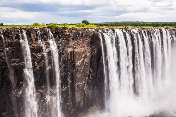 ビクトリアの滝 ザンビアとジンバブエのボーダーの美しい景色 ユネスコの世界遺産 — ストック写真