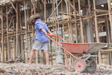 İnşaat alanında, şiddet çocuk çalışma ve kavramı, Anti-çocuk işçiliği, hakları günü 10 Aralık kaçakçılığı çocuk.