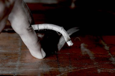 Parmaklar, dünya Hayır tütün günü, kavram sigara sigara cinsel işlev bozukluğu neden olur..