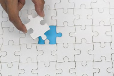 Yapbozun son parçasını elle yerleştirdim, probl kavramı.