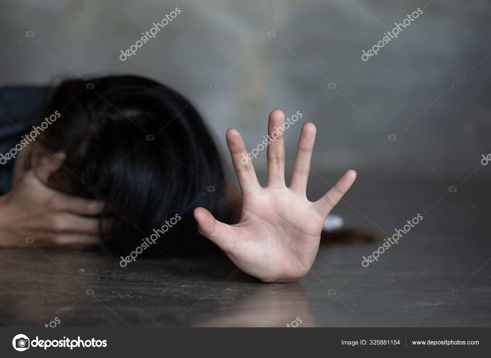 despair rape victim waiting for help, Stop sexual harassment and violence  against women, rape and sexual abuse concept. Stock Photo