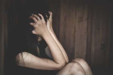 umutsuzluk tecavüz kurbanı yardım bekliyor, Cinsel taciz durdurun ve