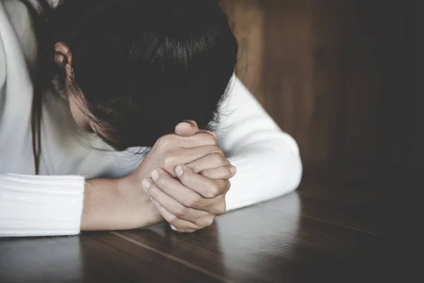 Sabah Dua Eden Kadın Hıristiyanlık Kavramı Nanç Umut Aşk Kavramı — Stok fotoğraf