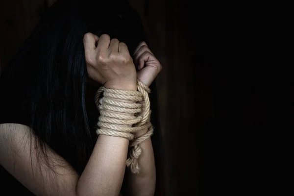 Otrokyně Vázána Provazem Zastavuje Násilí Ženách Znásilňování Sexuální Zneužívání Obchod — Stock fotografie