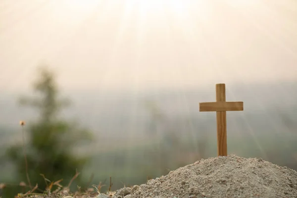 Concetti Religiosi Croce Legno Cristiana Sfondo Con Illuminazione Drammatica Croce — Foto Stock