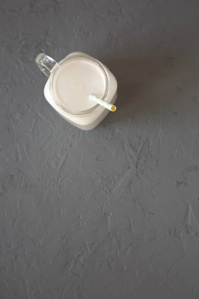 Lapte Nucă Cocos Într Borcan Sticlă Suprafață Gri Vedere Sus — Fotografie, imagine de stoc