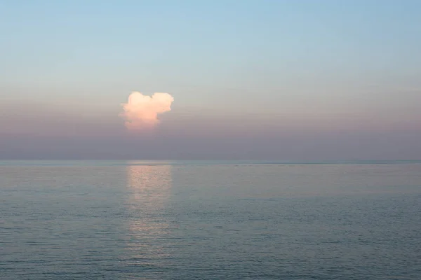 Cielo nocturno y mar —  Fotos de Stock