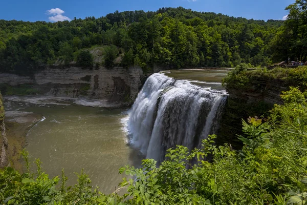 Letchworth Eyalet Parkı: Middle Falls