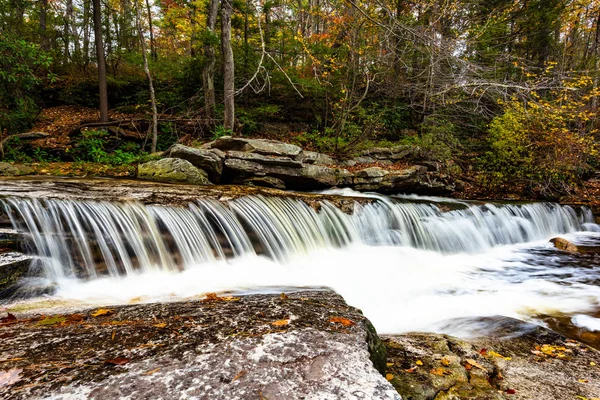 Herfst aan het Minnewaska meer — Stockfoto