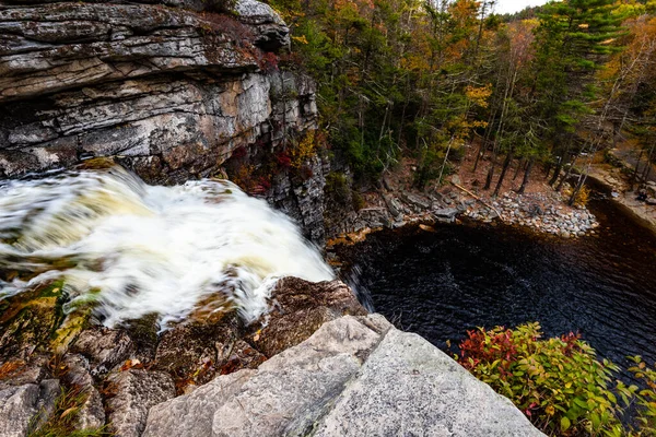 Automne sur le lac Minnewaska — Photo