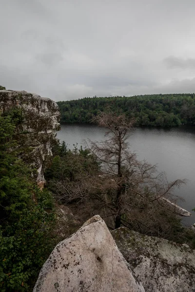 Jezioro Minnewaska — Zdjęcie stockowe