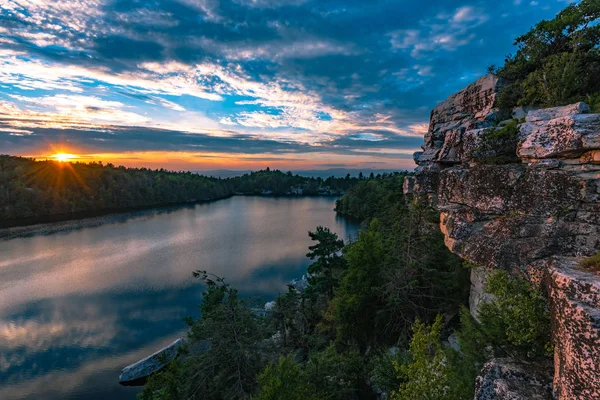 Jezioro Minnewaska — Zdjęcie stockowe