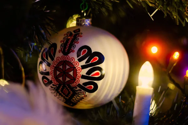 Interessanter Und Ungewöhnlicher Christbaumschmuck — Stockfoto