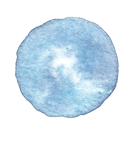 Закрытие пастельно-голубого акварельного пятна на белом фоне — стоковое фото