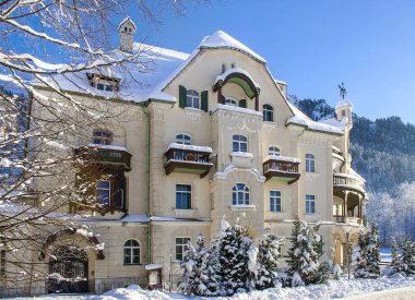 Kış orman, Almanya eski kale