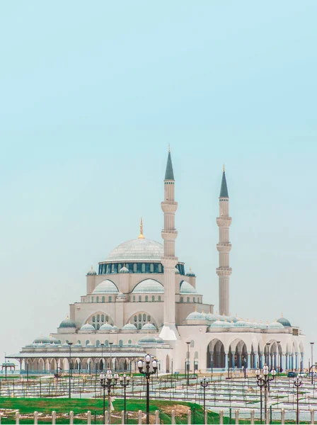 Sharjah New Mosque näst största moskén i Förenade Arabemiraten Stockfoto