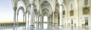 Güzel Sharjah Yeni Cami İç Tasarımı