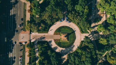 Kiev. Ukrayna. 27 Haziran 2017. Anıt Taras Şevçenko. Havadan görünümü. Park. Kiev.