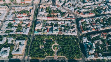 Kiev. Ukrayna. 12 Ağustos 2017. Taras Şevçenko park. Havadan görünümü. Bina. Sokaklar. Kiev.