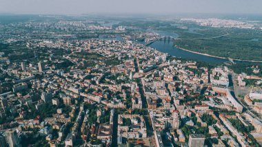 Kiev. Ukrayna. 20 Ağustos 2017. Ayasofya Meydanı. Binaların havadan görünümü. Panorama.