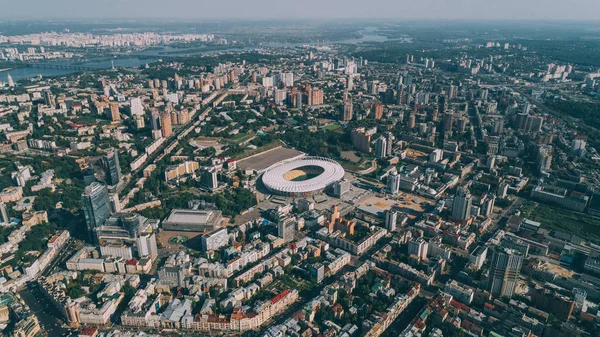 Kiev. Ukrayna. 12 Ağustos 2017. Olimpiyat Stadı. Havadan görünümü. Spor. Futbol Dünya Kupası. Bina. Avrupa Futbol Şampiyonası.