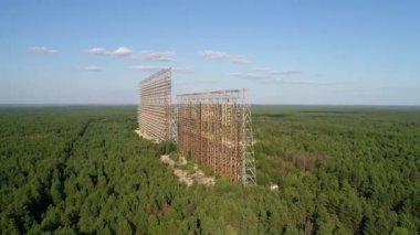 Çernobil-2 yakınlarındaki Duga radar istasyonunun hava görüntüsü. 