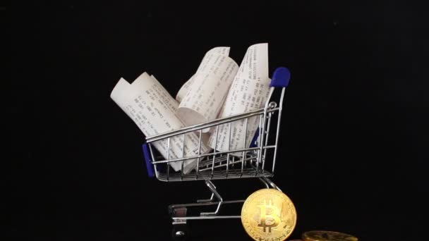 Receipts Supermarket Shopping Trolley Bitcoin Payment Using Bitcoins Buy Food — Stock Video