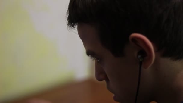 Sucht Strategiespiel Teenager Online Glücksspiel Gesicht Aus Nächster Nähe — Stockvideo