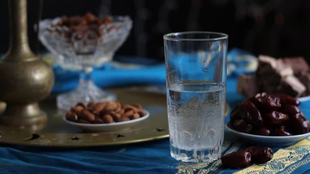 Půst Muslimského Svatého Měsíce Ramadánu Denní Půst Během Ramadánu Začíná — Stock video