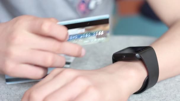 Men Hands Holding Credit Card Using Smart Watch Online Shopping — Stok Video