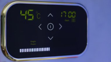 Kablosuz termostat için akıllı ev touchscreen renkli ekran ile dokunmatik. Enerji tasarruf modu. Telefon kontrol