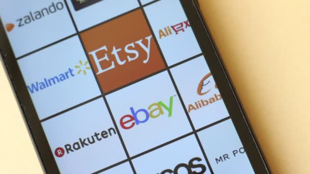 월마트입니다 미국의 다국적 기업입니다 아마존 Alibaba Aliexpress 알리바바 Zalando 월마트 — 비디오