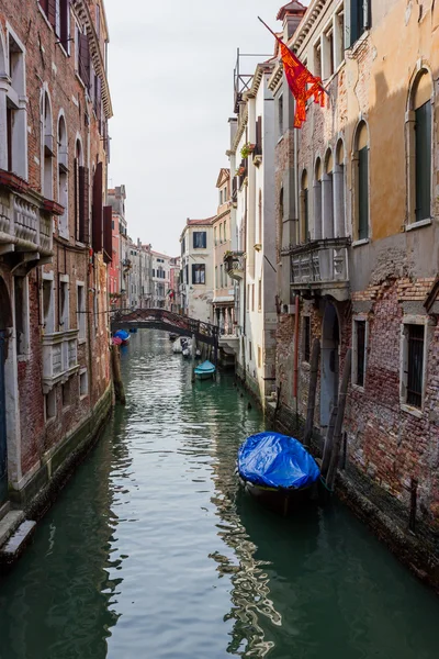Venezianische Kanalansicht — Stockfoto