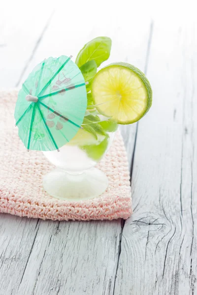 Koude Mojito cocktail — Stockfoto