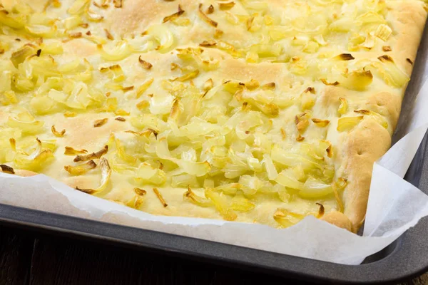 Focaccia con cebollas al horno —  Fotos de Stock